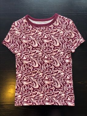 Women’s Baby Tee Swirl Print Short Sleeve - Pink & Burgundy